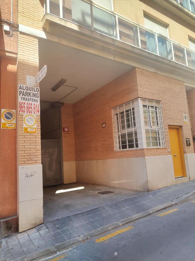 Castelplace Con Plaza De Garage Incluida, Free Parking And Ac Apartment