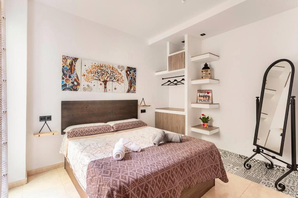 Castelplace Con Plaza De Garage Incluida, Free Parking And Ac Apartment *