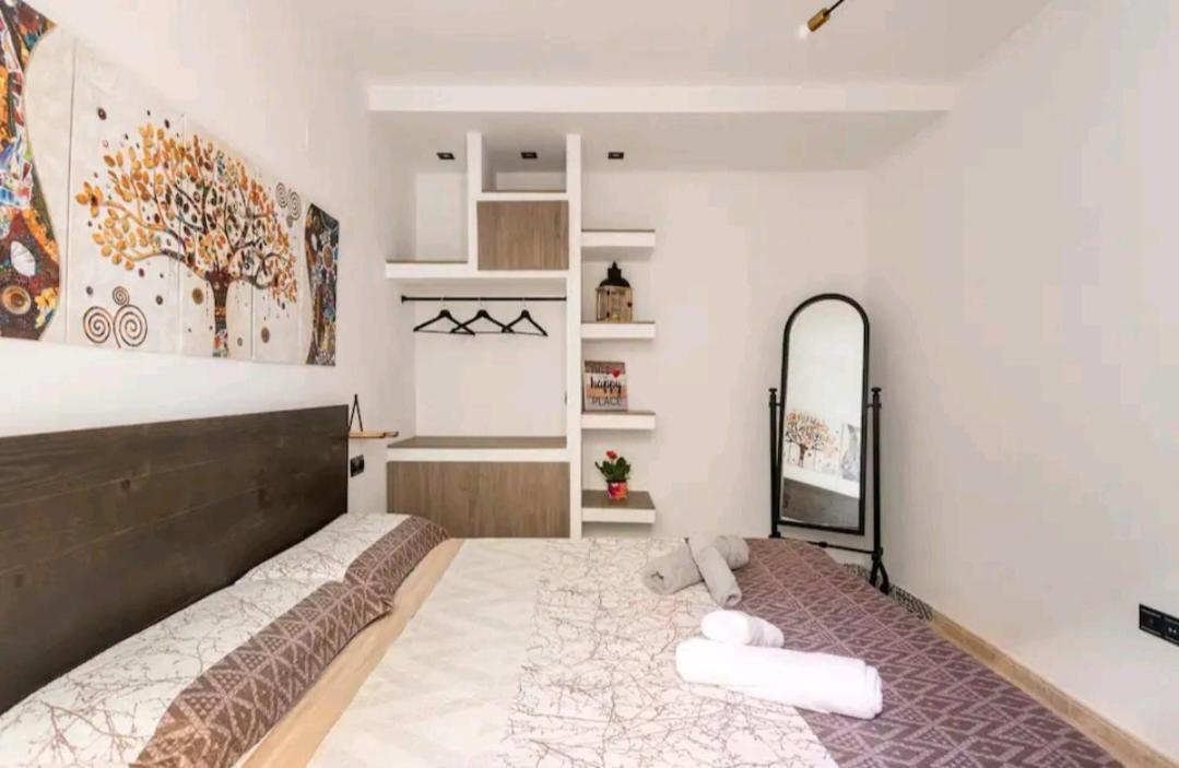 Castelplace Con Plaza De Garage Incluida, Free Parking And Ac Apartment *